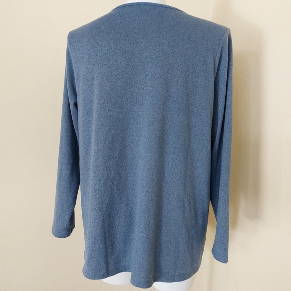 Studio 1886 Plus Size Heathered Blue Extra Soft Criss Cross Neckline Sweater Top - Picture 4 of 7